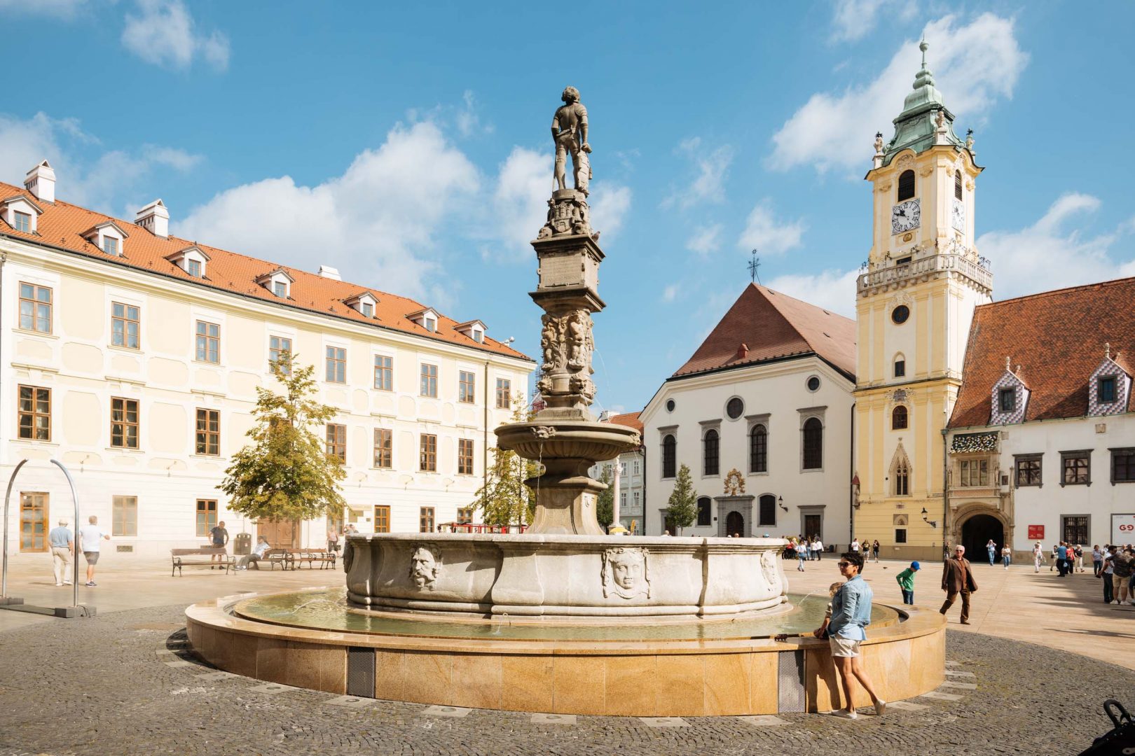 Roland's Fountain and The Town Hall, Old Town, Bratislava, Slovakia